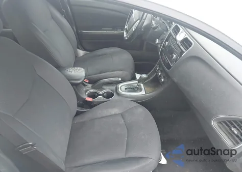 2013 Chrysler 200 Touring from USA, damaged, VIN 1C3CCBBG3DN678040